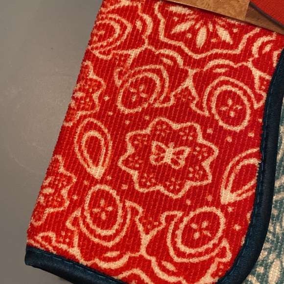 Pioneer Woman Dish Drying Mat - Picture 3 of 7